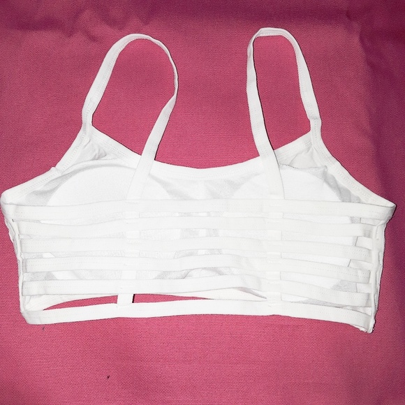 White Strappy Back Stretchy Bralette Crop Yoga Top - Picture 7 of 8
